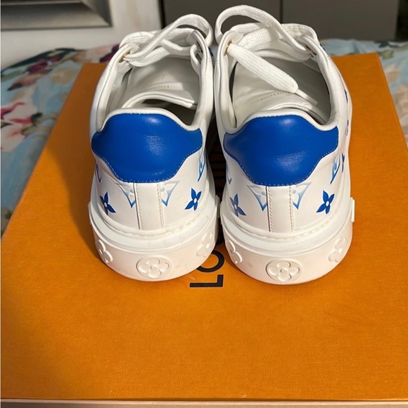 Louis Vuitton timeout sneakers - Picture 3 of 4